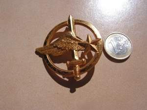 insigne  de beret  commando air   par    drago            ( ref 300  ) - Picture 1 of 2