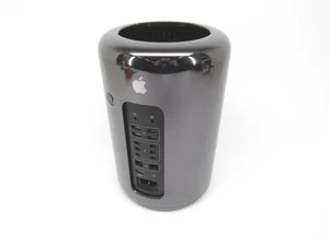 Apple Mac Pro A1481 Xeon E5-1620 v2 3.70Ghz 12GB RAM 1TB SSD 2x D300 Monterey - Picture 1 of 7