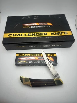 12x FACA DE BOLSO VINTAGE VALOR JAPAN MIAMI 3122 CHALLENGE 4 1/8” FECHADA Madeira - Imagem 1 de 4