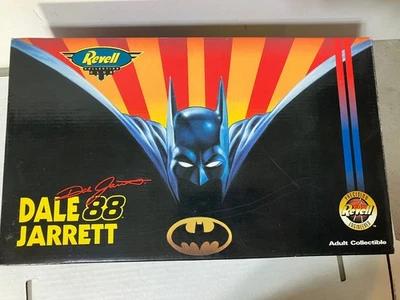 Revell Collection Dale Jarrett BATMAN 1:18 Scale Diecast Nascar Ford #402/1002 - Image 1 of 4
