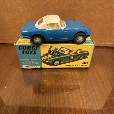 CORGI 319 LOTUS ELAN COUPE + DETACHABLE CHASSIS - EXCELLENT in original BOX - Image 1 of 4