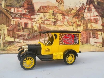 Diecast metal model 1:24 ERTL-USA 1923 CHEVROLET COCA COLA VAN MONEY BANK mint c - Immagine 1 di 4