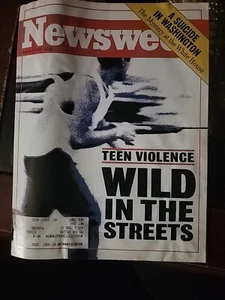 NEWSWEEK August 2 1993 Teen Violence Vincent Foster Suicide M447 - Picture 1 of 3