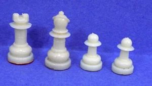 Chess Pieces / Magnetic Plastic Chessman / CASTLE+BISHOP+PAWNS / FELT BOTTOM - Picture 1 of 2
