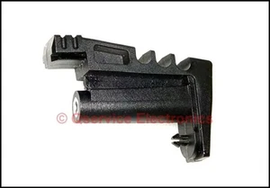 Osciloscopios analógicos Tektronix 2467 2467B pie trasero + tornillos de montaje X 2 piezas - Imagen 1 de 3