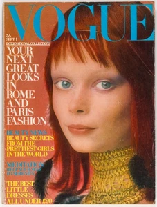 Mouchy NORMAN PARKINSON Jean Shrimpton VOGUE September 1970 Ingrid Boulting ROME - Picture 1 of 18