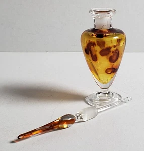 Vintage  Art Glass Perfume Bottle w/dauber. Signed. - Picture 1 of 11