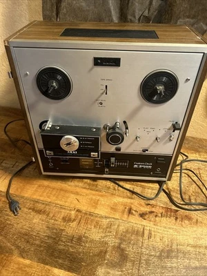 REPRODUCTOR GRABADORA DE PLATAFORMA DE CINTA CARRETE A CARRETE X-200D CUSTOM DECK DE COLECCIÓN AKAI Foto 1 de 4