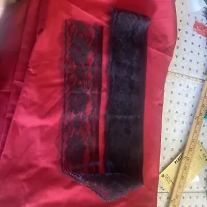 Lovely Black Lace 3 Yards x 3 7/8” Trim - Picture 1 of 1
