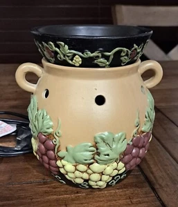 Scentsy Tuscan Grapevine 2010 Warmer-Retired & RARE-Collection NEW in Box - Picture 1 of 6