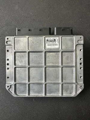 Scion XD 2008-2010 (Toyota) | Módulo de control del motor ECU/ECM | 89661-52F71 OEM Foto 1 de 4