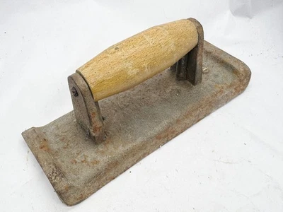 VINTAGE MARSHALLTOWN USA FLOORING TROWEL TOOL WOOD HANDLE INDUSTRIAL DECOR - Image 1 of 4