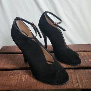 Victoria’s Secret Women’s Peep Toe Heels Black Suade Leather Size 10 B - Picture 1 of 11