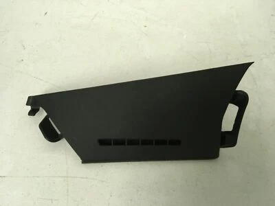 Toyota Prius V 2012-2015 RIGHT A-PILLAR CORNER TRIM 62225-47010 Foto 1 de 4