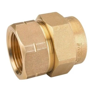 1 in. CSST to 1 in. FIPT Brass Female Adapter for Gas Line Installation - Picture 1 of 7