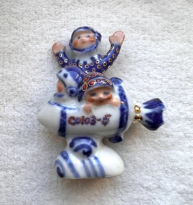 Porcelain. Astronauts. Soyuz-5. Tregubova. Vintage USSR - Picture 1 of 12