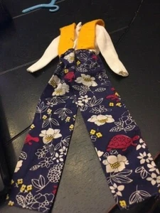 Vintage Barbie "Slacks Fashion" #8685 (AKTUELLE HOSENMODE IN GERMANY) - Picture 1 of 3