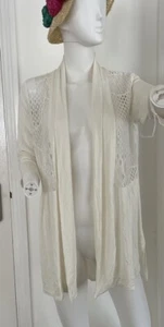 Offenes superweiches cremefarbenes Spitzentop. Neu. Medium.  - Bild 1 von 7