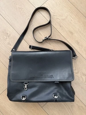 Bolso Mensajero Espirit Negro Años 90 Correa Ajustable para Laptop  Foto 1 de 4