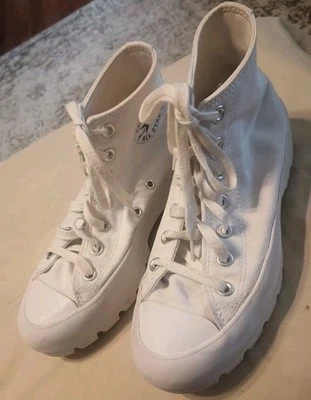 Converse Chuck Taylor All Star Lugged Hi Top Women White Tennis Shoe Sz-7 - Image 1 of 4