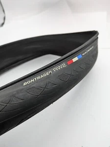 NEW BONTRAGER AW2 28 - 622 HARD-CASE LITE Tire CLINCHER 700C TREK 28MM - Picture 1 of 4