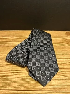 Donald J. Trump Signature Collection Men 100% Silk Tie Black Silver Gray Squares - Picture 1 of 6
