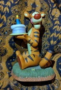 Disney Pooh and Friends Tigger Make a Really Big Wish Birthday cake figurine Bd* - Picture 1 of 10