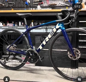 trek emonda sl5 taglia 50 carbonio 12 velocità blu e verde acqua - Foto 1 di 4