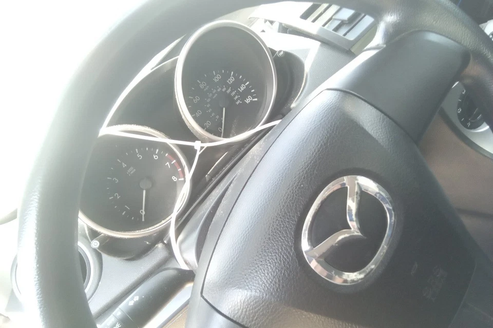 2010 Mazda 3 OE medidor de velocidade cluster 120K milhas Mazda - Imagem 1 de 4