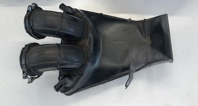 Botas de admisión de conducto de aire carburador Honda CBR600 CBR600f3 1995-1998 OEM Foto 1 de 4