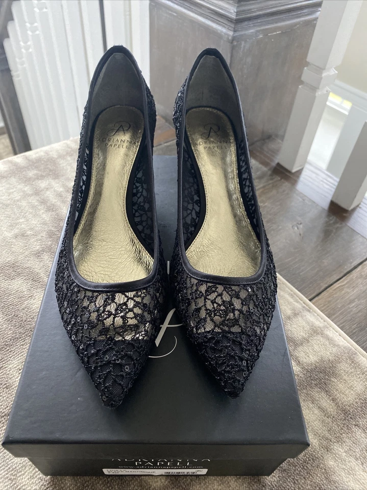 Zapatos de salón de noche Adrianna Papell LOIS de encaje negro con tacón de gatito talla EE. UU. 9,5 M Foto 1 de 4