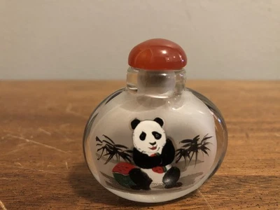 Botella de tabaco de vidrio vintage con tema de panda asiático con tapa de 2" X 2" pulgadas Foto 1 de 4