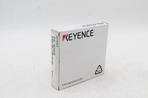 Keyence FS-N11CP Digital Fiber Optic Amplifier Sensor - Picture 1 of 4