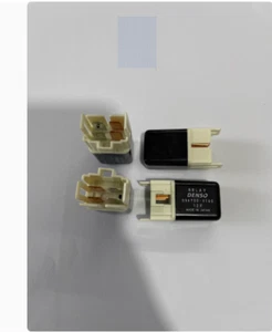  1pcs New relay 056700-9160 12V - Picture 1 of 1