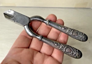Antique Victorian Sterling Silver Champagne Nippers Wire Cutters w/ Cherubs - Picture 1 of 13