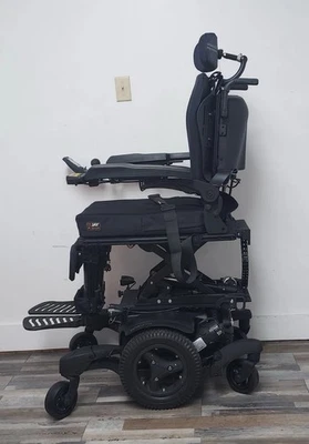 QUICKIE QM 710 WHEELCHAIR ,  POWER TILT,RECLINE , LEGS,LIFT,LIGHTS . - Image 1 of 4