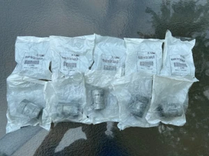 NIB Lot (10) Grainger Malleable Galvanized Iron 3/8 Pipe Couplings MI300 NPT - Picture 1 of 1