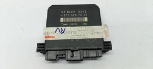 Mercedes W210 E220CDI - Türsteuergerät Steuergerät Tür rechts 2108207626 (03) - Bild 1 von 4