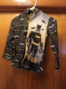 Batman Boys Black & Yellow 2 Piece Flannel Button Up Pajamas Sleep Set SM 6/7 - Picture 1 of 6