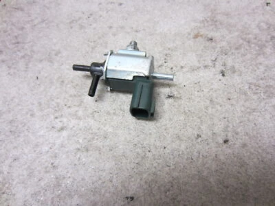 05 15 MV AGUSTA F4 OEM VÁLVULA DE AIRE SOLENOIDE MOTOR INTERRUPTOR SENSOR 8000A3869 tss   Foto 1 de 3