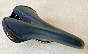 SPECIALIZED BODY GEOMETRY SADDLE 143 MM X 270 MM 376 GRAMS CHROMOLY RAILS - Picture 1 of 6