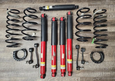 MOPAR Willy's Factory Suspension 18-25 Jeep Wrangler JL 2-Door - Image 1 of 2