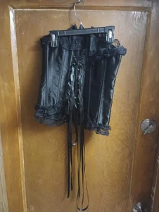 Black Lacy Corset Size Small - Picture 1 of 4