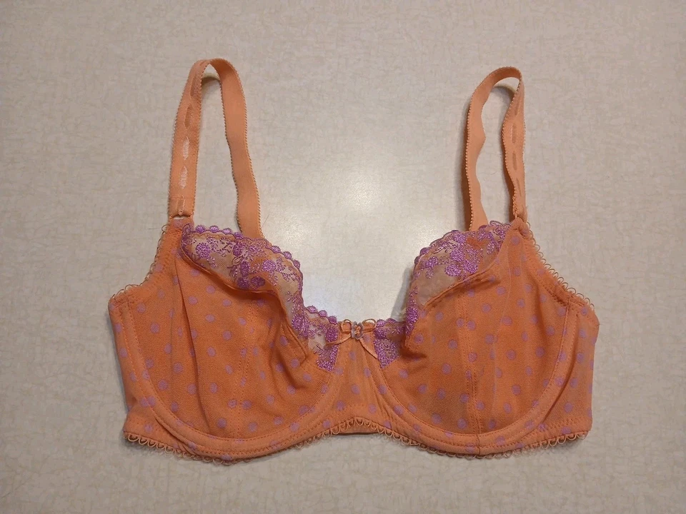 Sujetador Paramour 34D rosa púrpura lunares sin forro con aros Foto 1 de 4