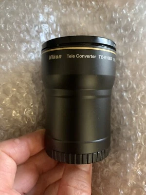 Teleconvertidor Nikon TC-E15ED 1,5x lente hecho en Japón cámara teleconvertidor con UR-E8 Foto 1 de 4
