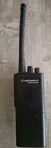 Motorola Radius GP 300 Handfunkgerät - Bild 1 von 4