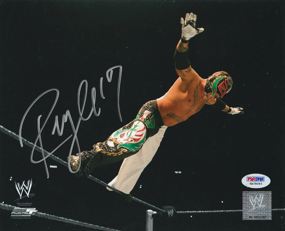 REY MYSTERIO SIGNED AUTO'D 8X10 PHOTO PSA/DNA COA WWE ECW WCW AAA LUCHA MASK A - Image 1 of 1