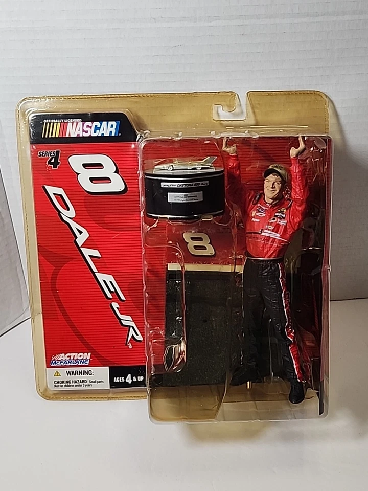Dale Earnhardt Jr Figure 2004 Daytona 500 Champion Series 4 McFarlane Toys
