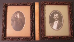 TWO MIDCENTURY SYROCO FAUX WOOD FRAMES with ANTIQUE PHOTOS ~ Instant Relatives! - Picture 1 of 8