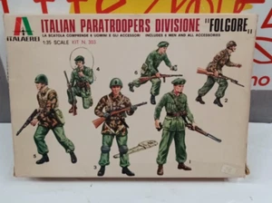 ITALERI 1/35 ITALIAN PARATROOPERS DIVISIONE FOLGORE ART.303 - Foto 1 di 2